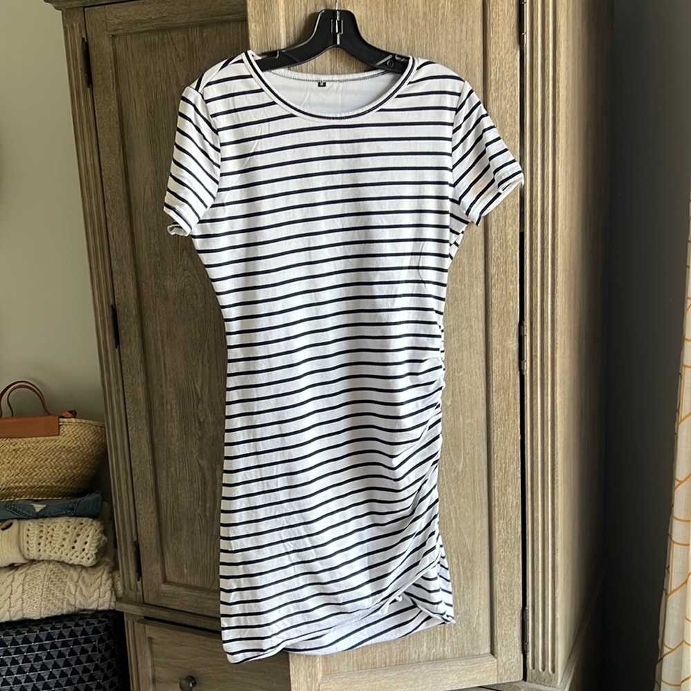Summer dress; body-con styling; ruching;